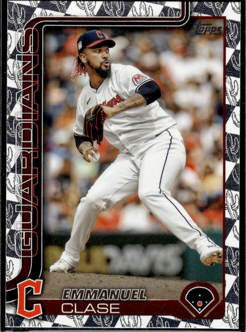 2025 Topps #326 Emmanuel Clase Spring Training